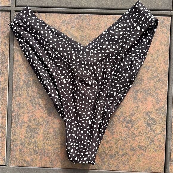 One One Black and White Polka Dot Bikini Bottom Small - Picture 1 of 7